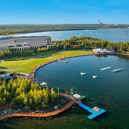 Rixos Borovoe Shchuchinsk Exterior foto Aerial view of the hotel and the lake
