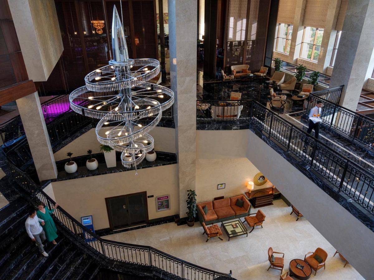 Rixos Borovoe Shchuchinsk Exterior foto The lobby of the hotel