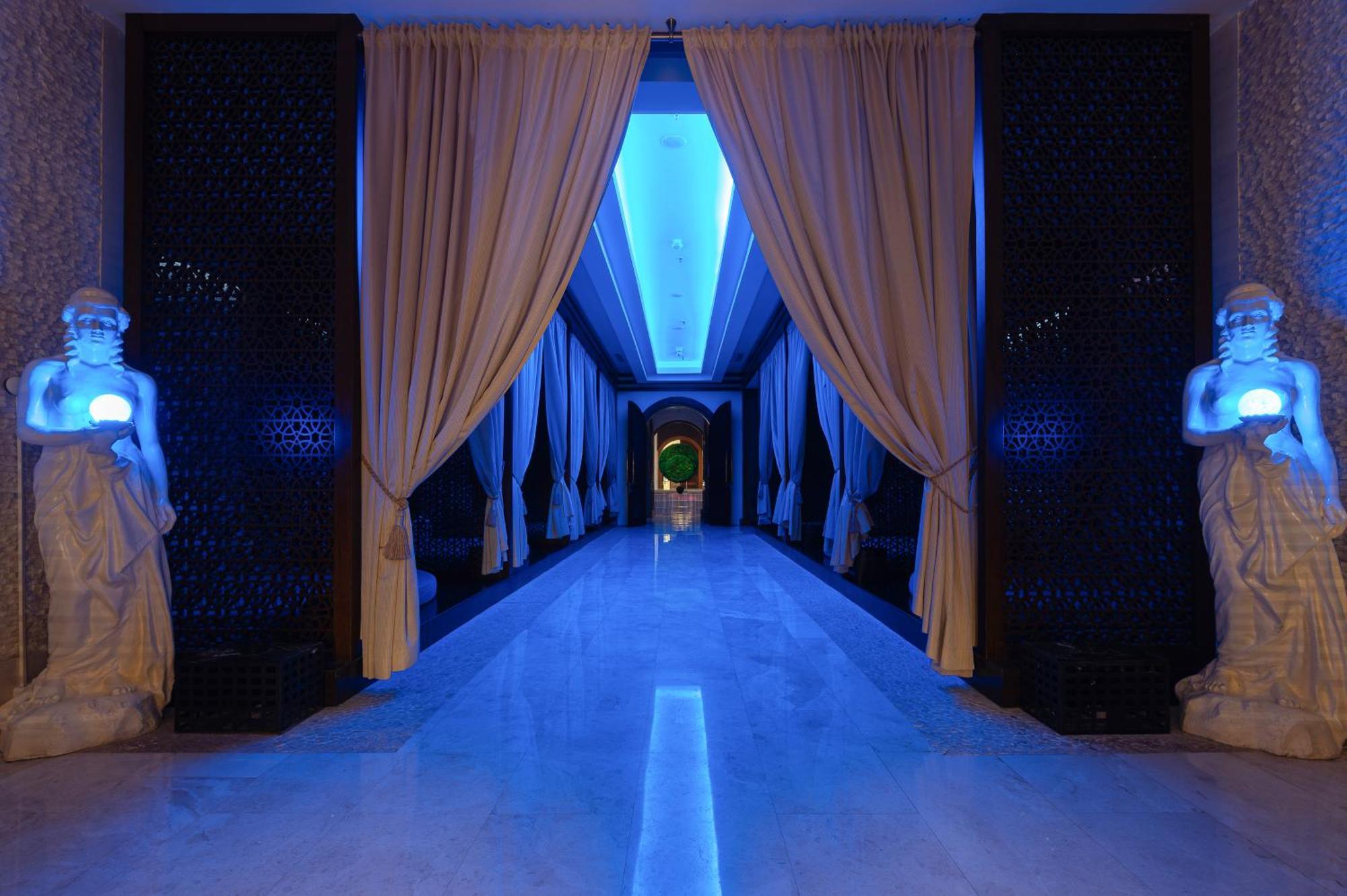 Rixos Borovoe Shchuchinsk Exterior foto The spa at the Four Seasons Hotel, Istanbul